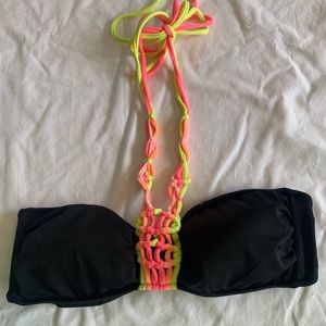 Victoria’s Secret Bikini Top